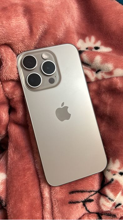 Продам iphone 15 pro 128gb
