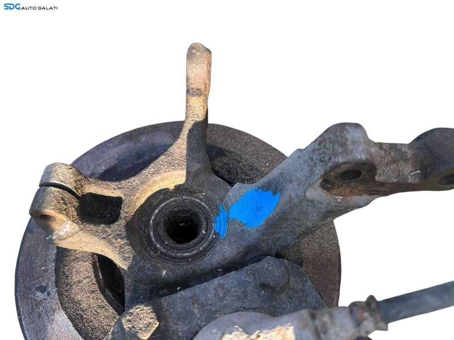 Fuzeta Stanga Fata cu Rulment Dacia Logan 1 1.5 DCI 2004 - 2008 [V0416]