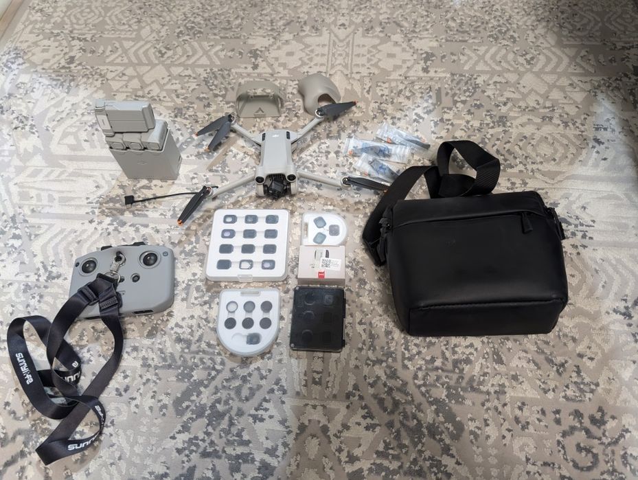 DJI Mini 3 pro fly more combo