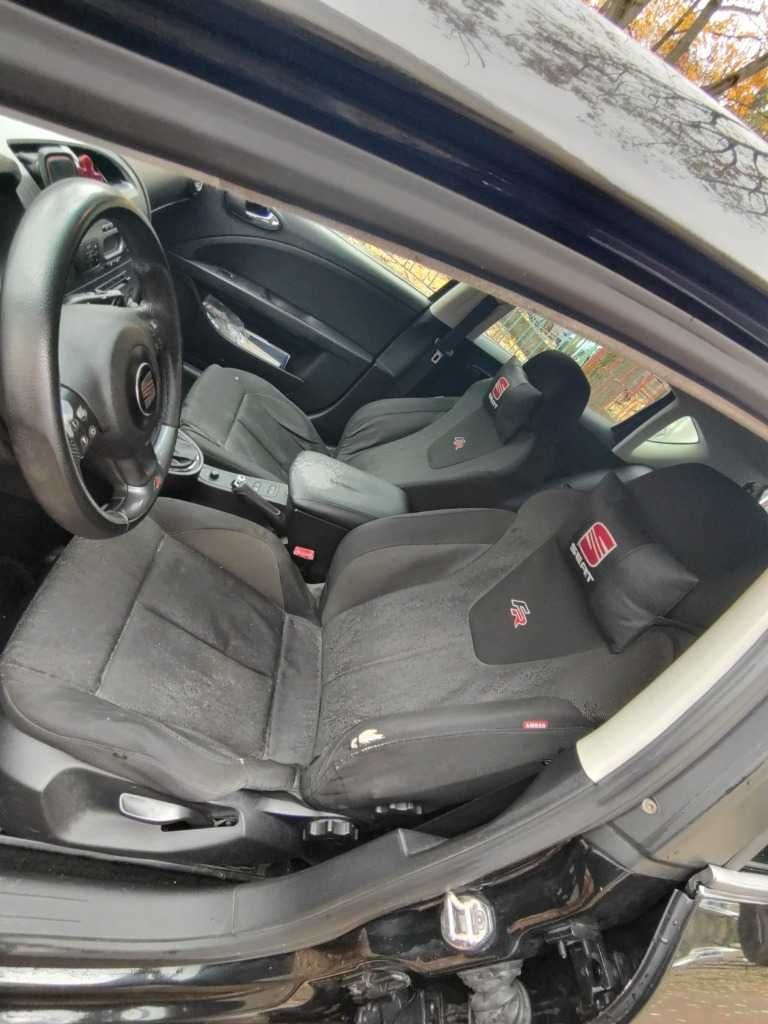 Seat leon FR 2.0 tdi 170 к.с