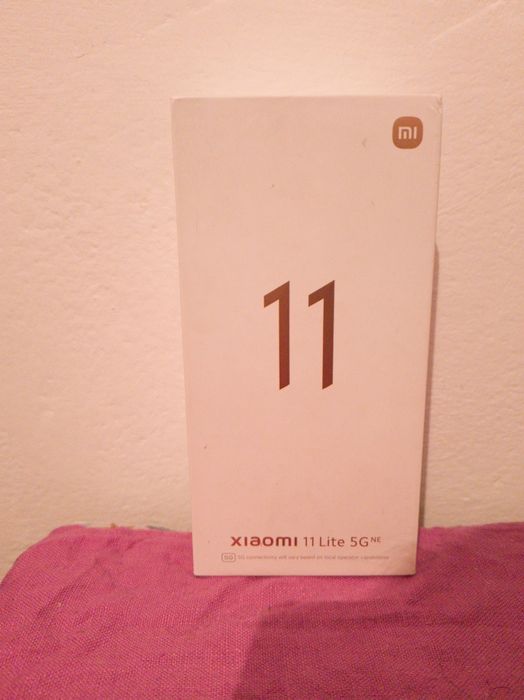 Xiaomi 11 lite 5g ne с Xiaomi mi band 5