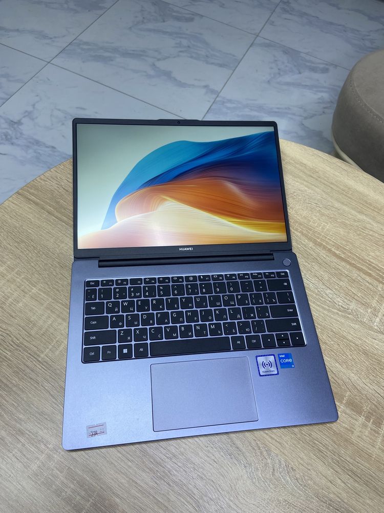 Ноутбук HUAWEI MateBook D14 | Core i3-1215U - 6 ядерный