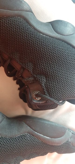 Adidasi jordan originali marime 40 25 cm