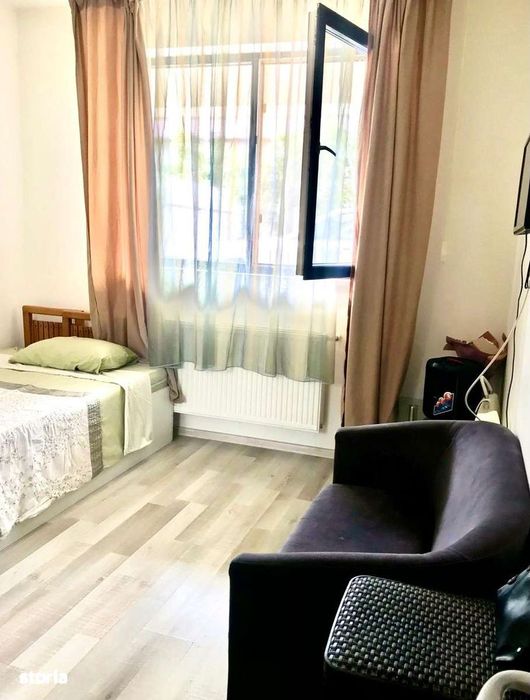 Vand apartament 3 cam. Nemobilat+parcare