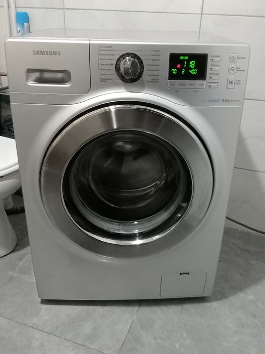 Стиральная машина Samsung eco bubble 8kg