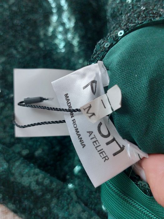 Rochie verde cu paiete