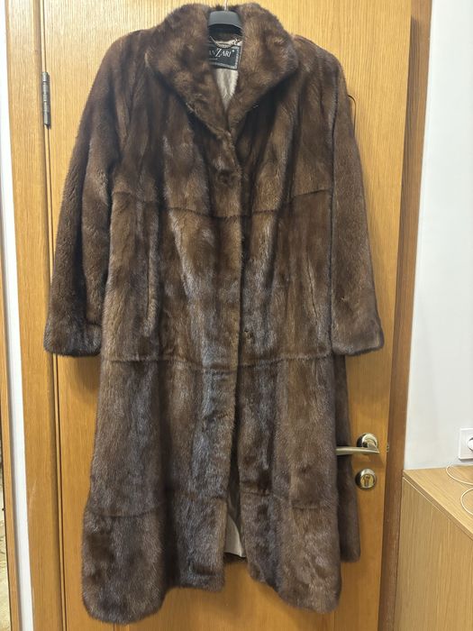 Шуба норковая коричневая