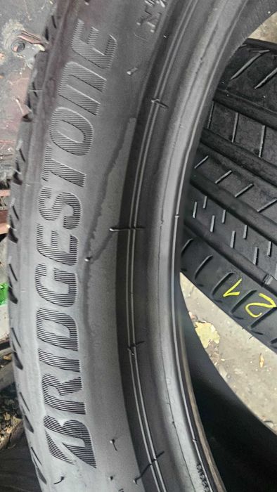 Anvelope  245/40/21 BRIGESTONE vara RSC