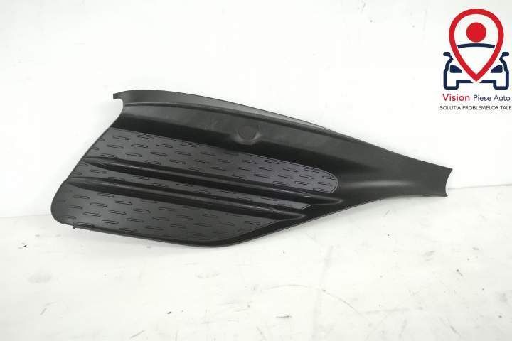 Grila Proiector Laterala Dreapta Originala Cu Senzor In Stare Buna Mer