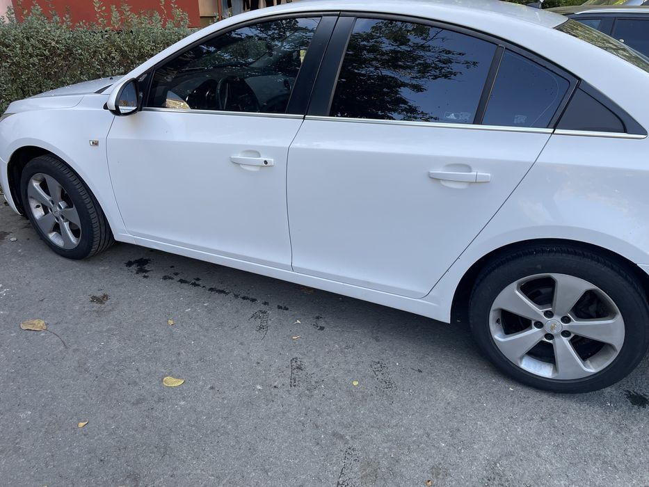 Chevrolet cruze LT 2012