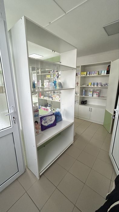 Шкафы для торговли