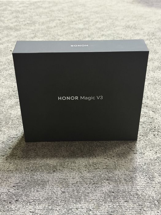 Honor Magic V3 asigilat