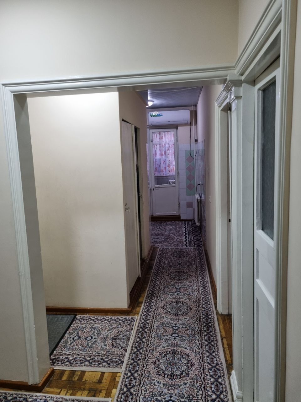 YUNUSOBOD 16 KV 4 xona dom sotiladi