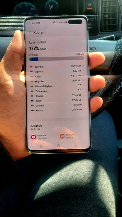 Samsung S10 5G sotiladi narxi kelishilgan holda telefon ideal