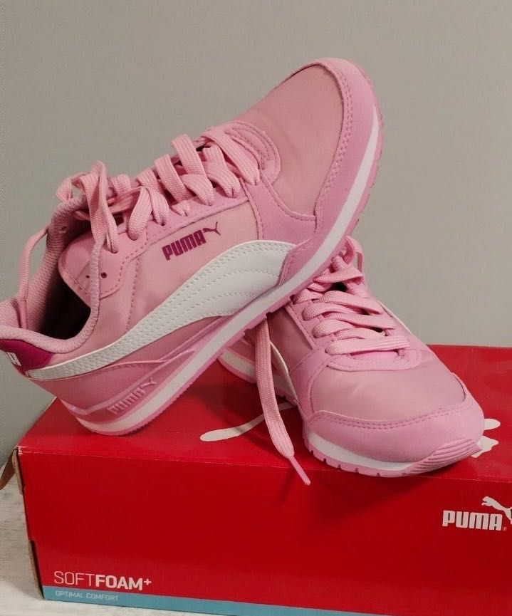 Розови маратонки Puma