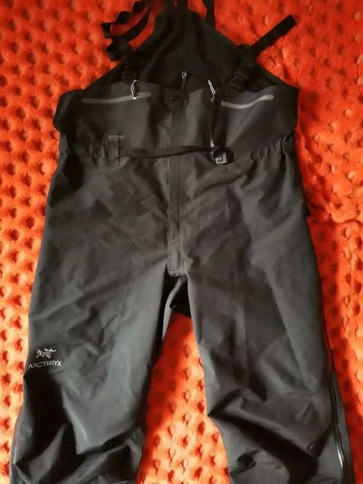 ARCTERYX Theta SV Bib GoreTex Pro Shell
Премиум клас 2Хл,ХЛ