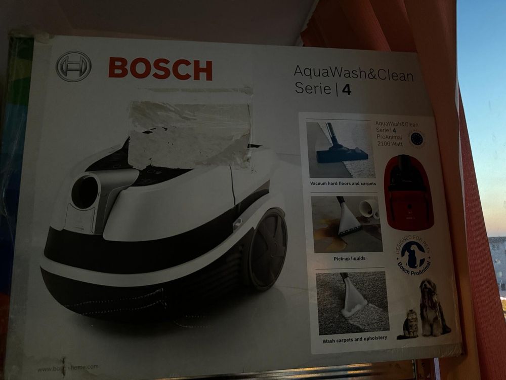 Aspirator Bosh AquaWash&clean serie 4