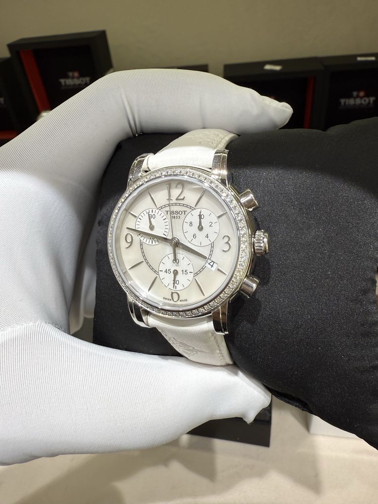 Женские часы  Tissot