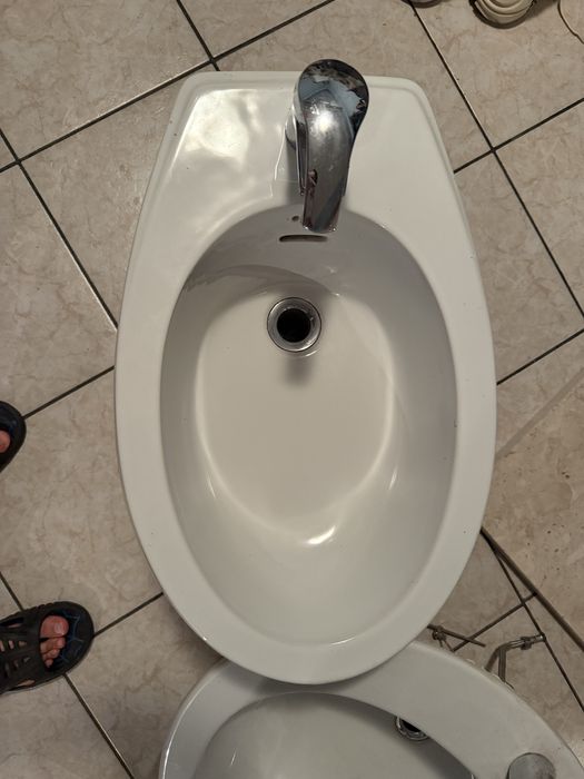 Bideu de vanzare