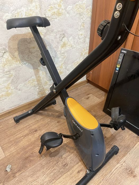 Велотренажер Genau XT-150