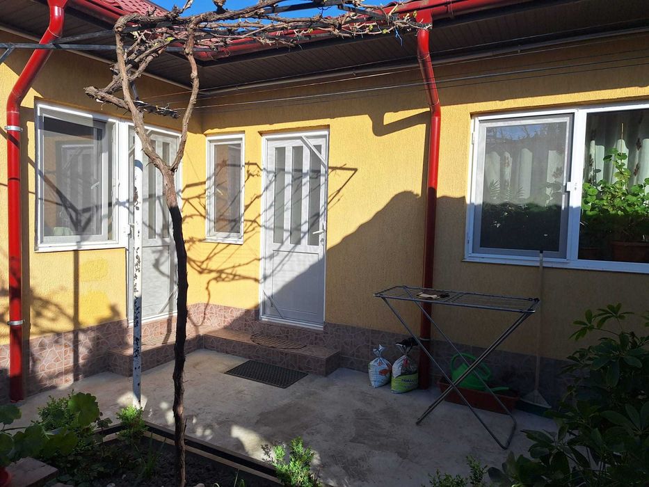 Casa de vanzare - mun Calarasi, str. Grivita