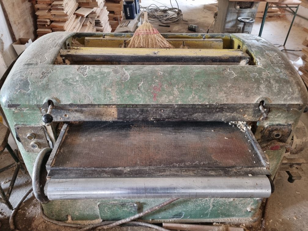 Utilaje prelucrare lemn