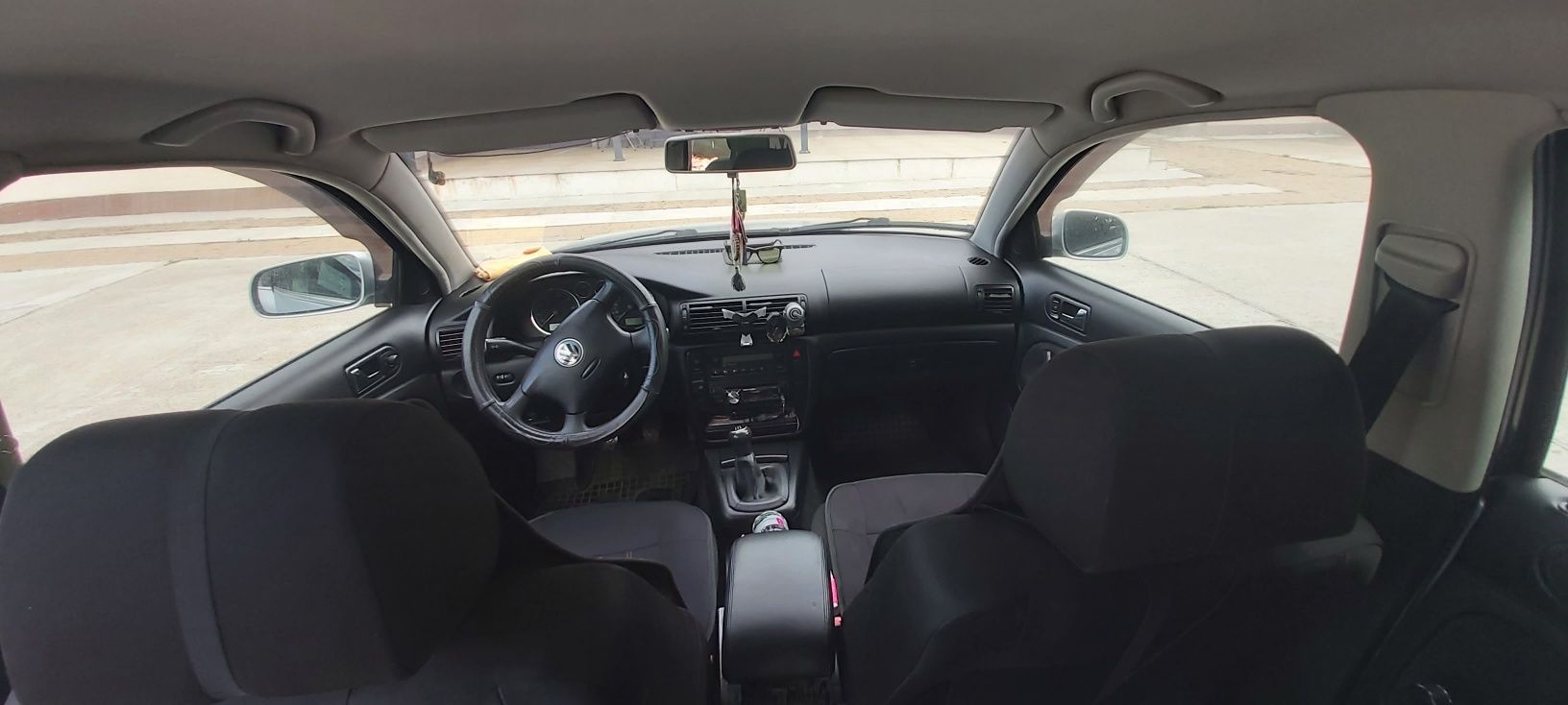 Volkswagen Passat B5
