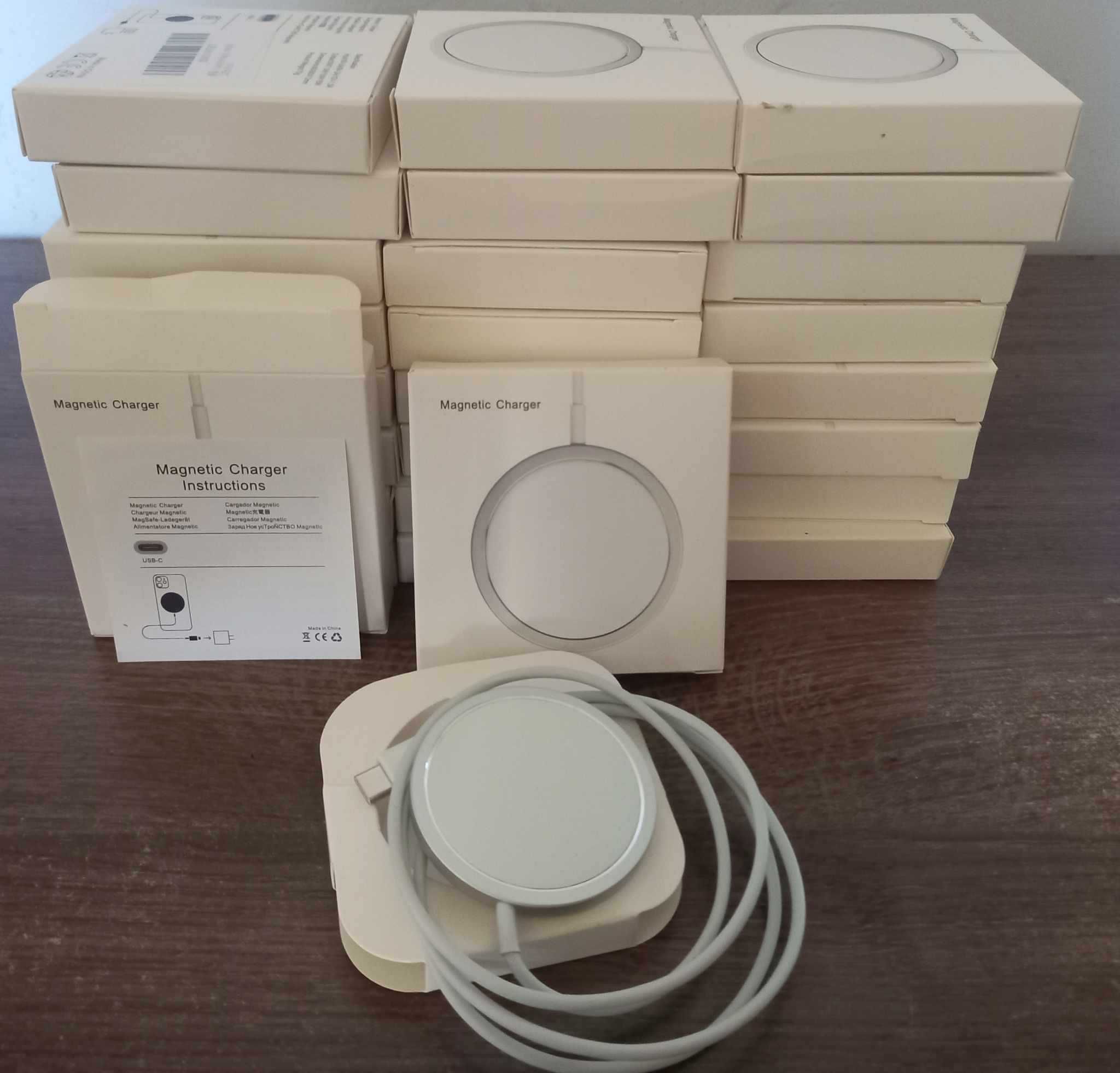 Magnetic Wireless Charger Magsafe 15W