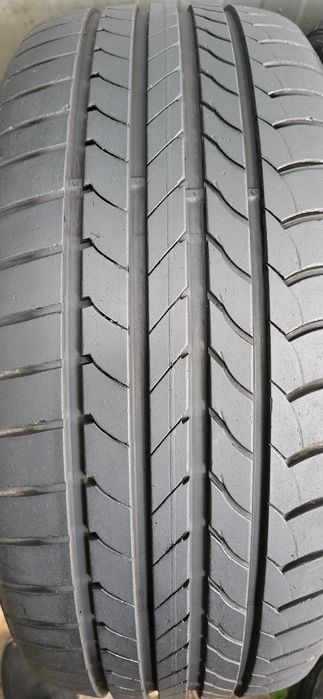 2 anvelope 225 45 18 goodyear runflat Bmw 6 mm