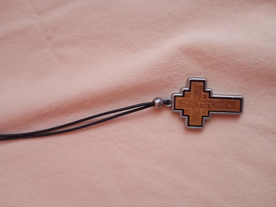 Религиозни кръстчета за врата.