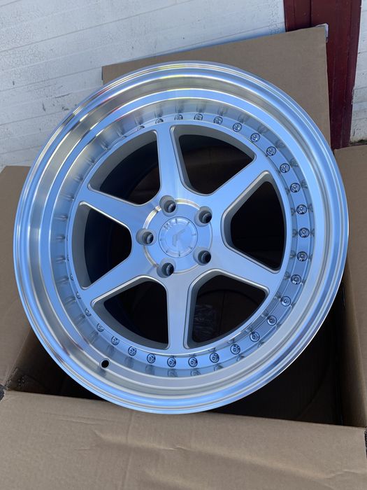 Jante cu buza Japan Racing JR43 BMW Mercedes Audi VW Skoda