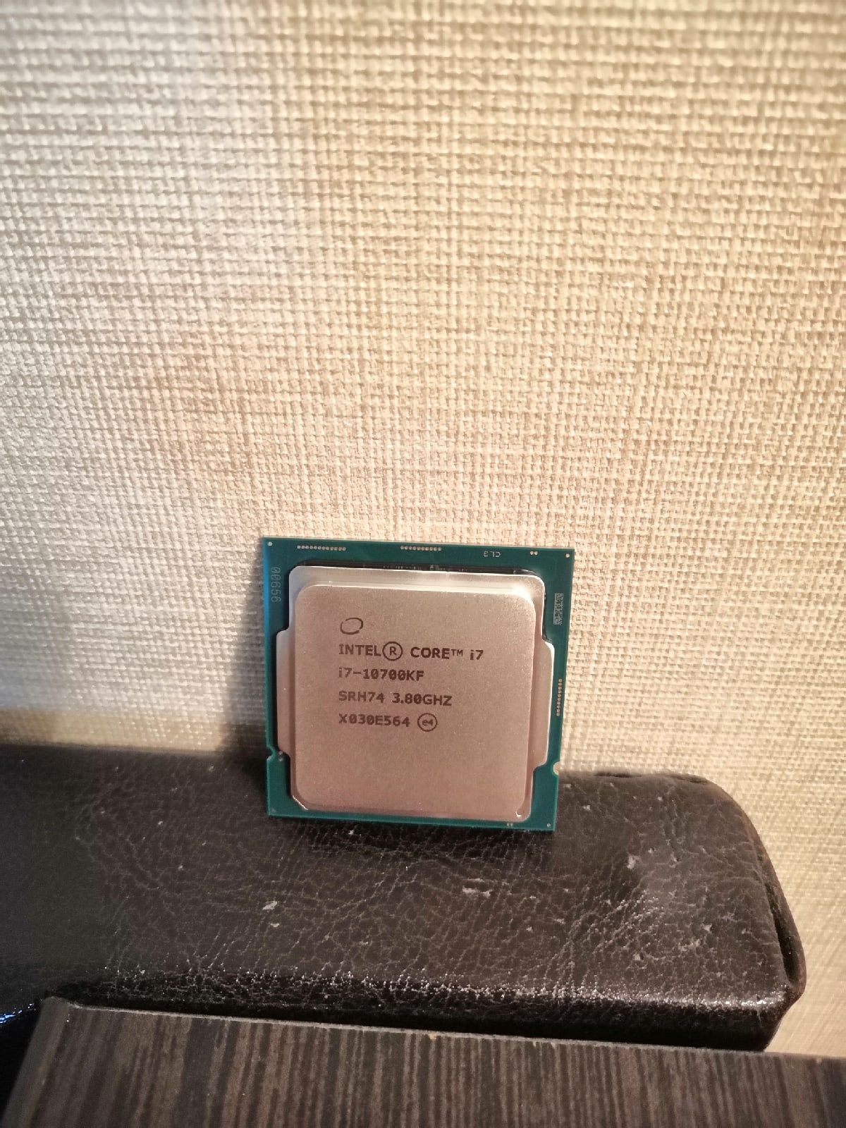 Процессор i7 10700kf