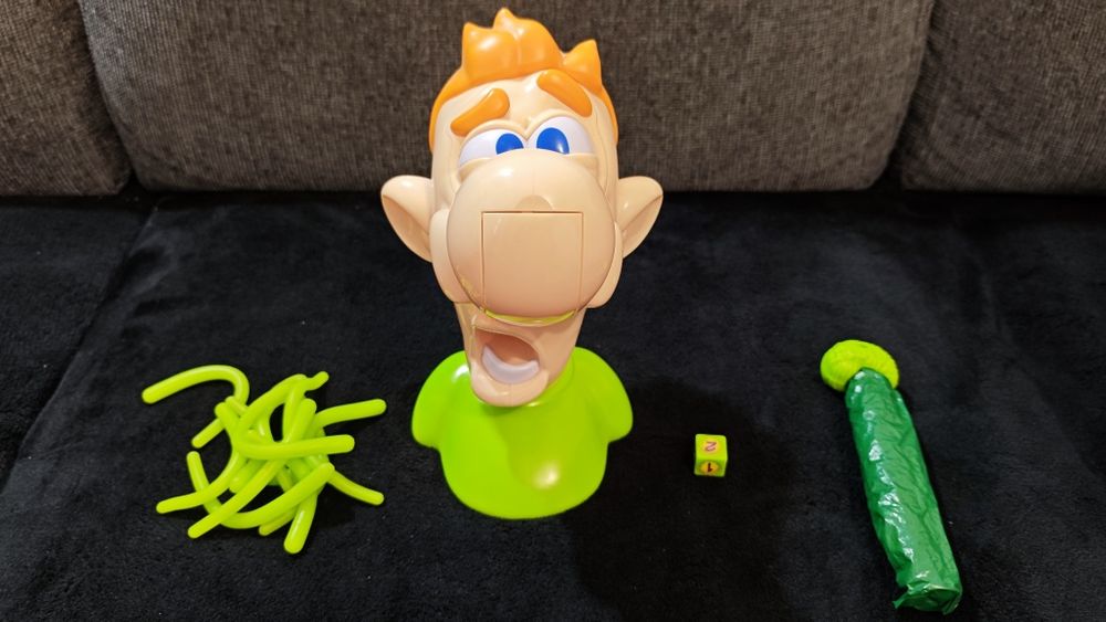 Jucarie Gooey Louie cu creier saritor si muci