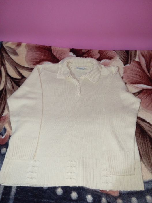 Женский теплый свитер