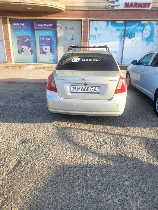 Ласетти срочно сотилади