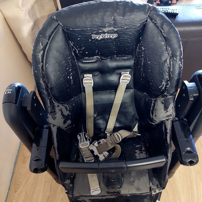 Peg Perego Стол за хранене - люлка