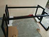 Mobilier metalic