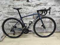 Карбонов шосеен велосипед Giant TCR Pro 0 Disc 105 Di2 Syncros | S