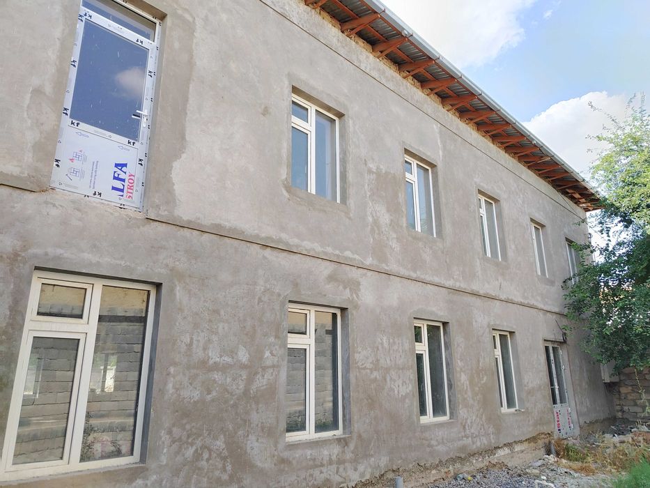 Srochna... 9 sotix noturar joy binosi sotiladi