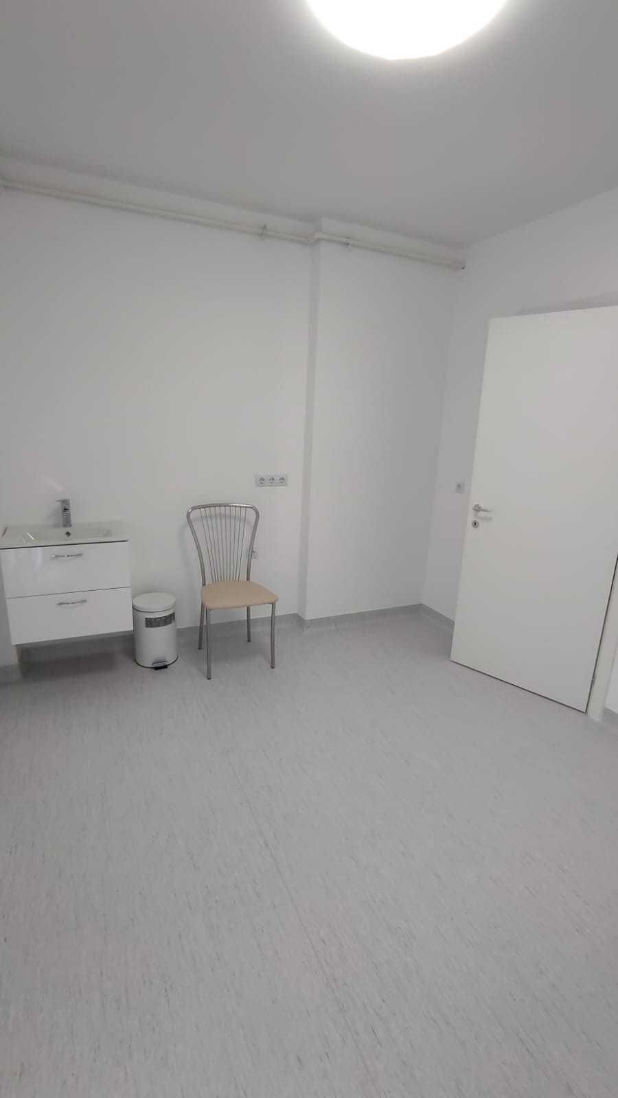 Inchiriez spatiu activitati medicale / intretinere corporala