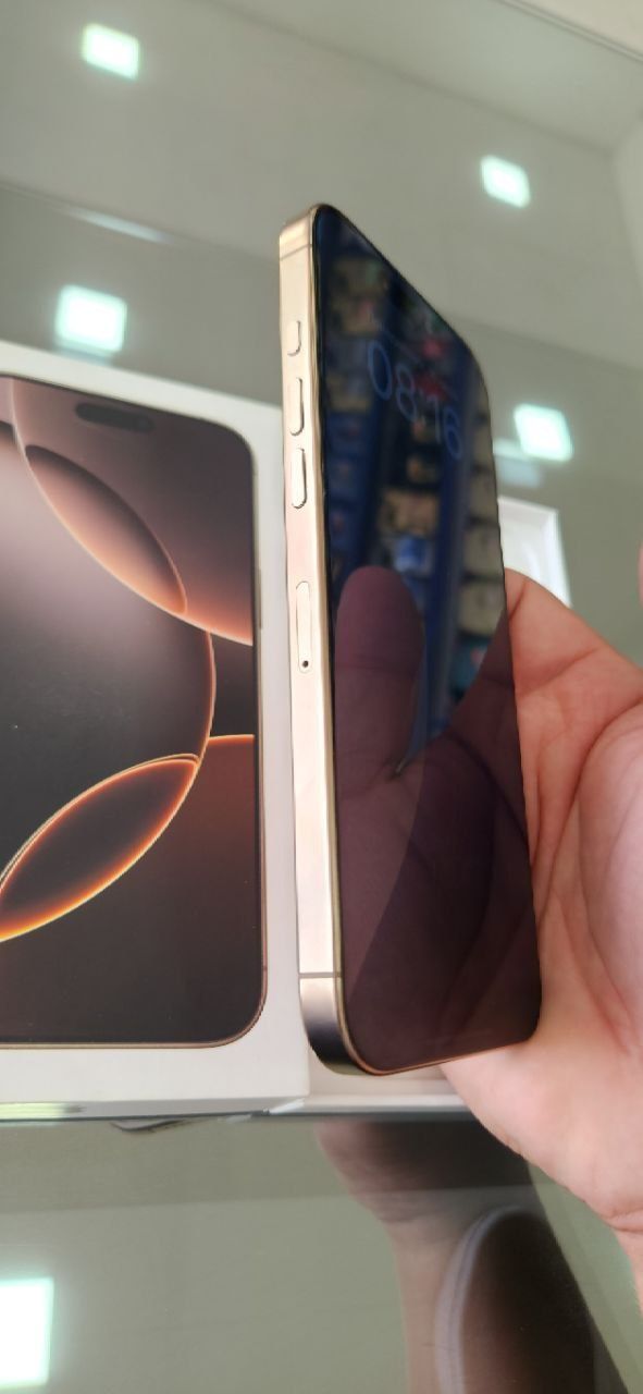 IPhone 16 Pro Max 256GB  Yomkost 100 %