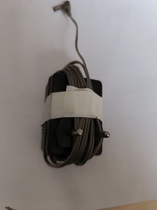 Adaptor Panasonic PQLV 10BX,Input 220-240v,~50-60hz,40mA,output 12v-15