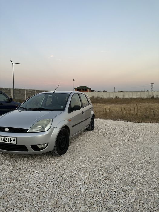 FORD FIESTA 1,4 бензин/газ+климатик за части