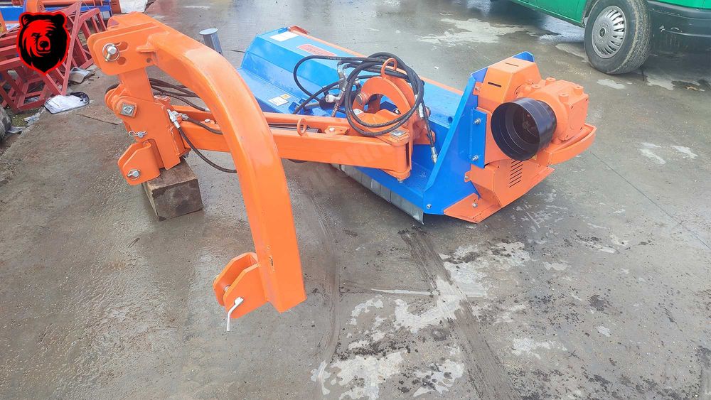 Tocatoare resturi vegetale BCR 1.80m Agramix utilaj nou