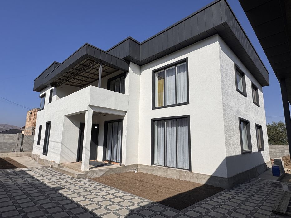 Продам дом в стиле Хай Тек срочно