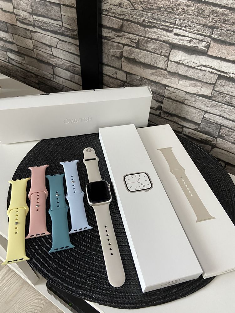 Часовник Apple Watch 7