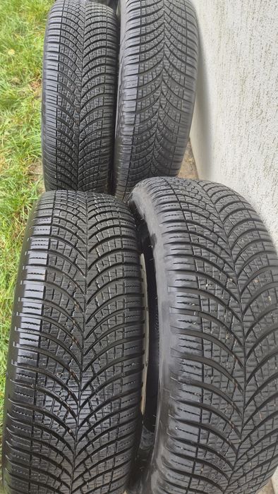 Anvelope 215/60/R17 Good Year