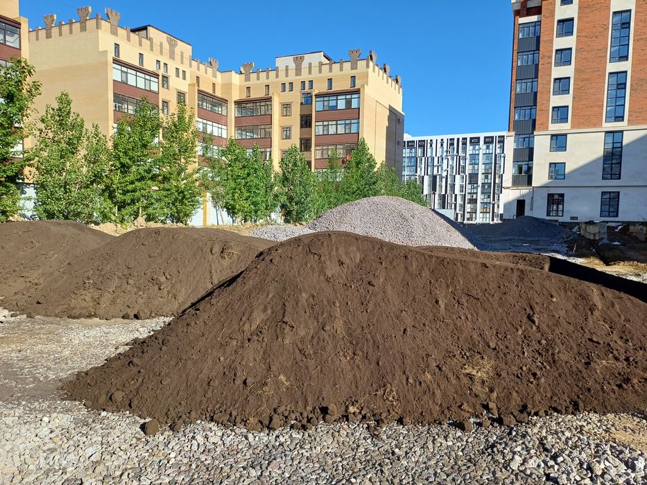 Чернозем, балласт, песок