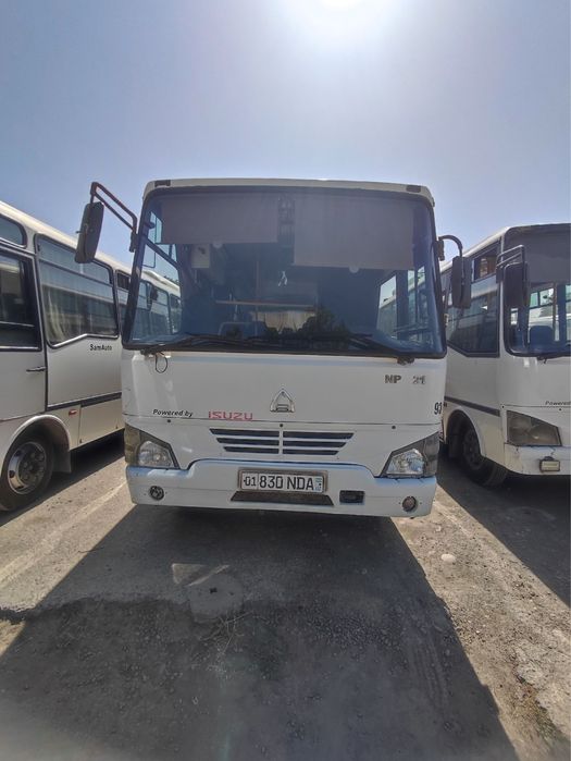ISUZU SAZ NP26 avtobusla sotiladi holati yaxsh gazda