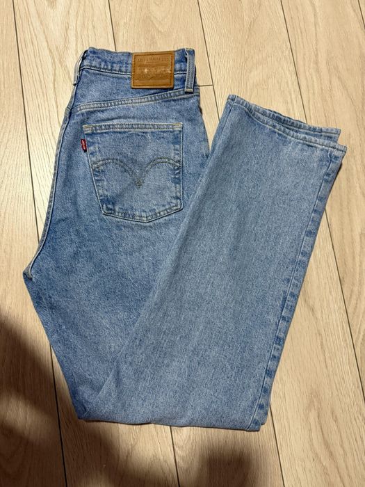 Levi's ribcage straight w28l32